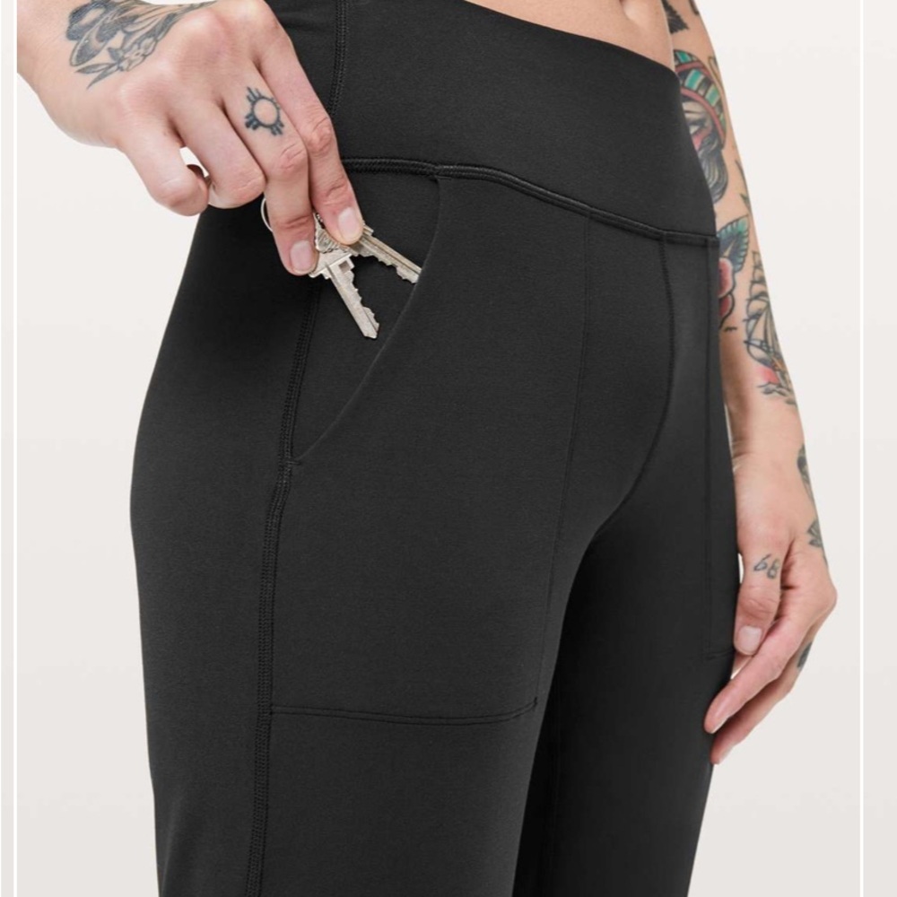 Lululemon Align Jogger 28″ • Black • Size 6 - Picture 2 of 9